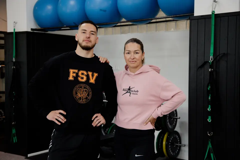 Dvojica v telocvični Bodyfit Clubu